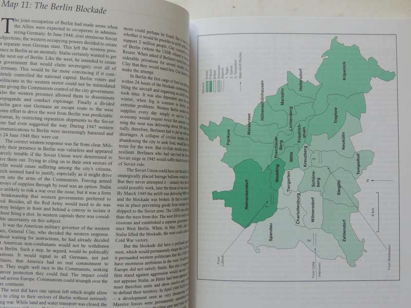The Palgrave Concise Historical Atlas Of The Cold War - John Swift