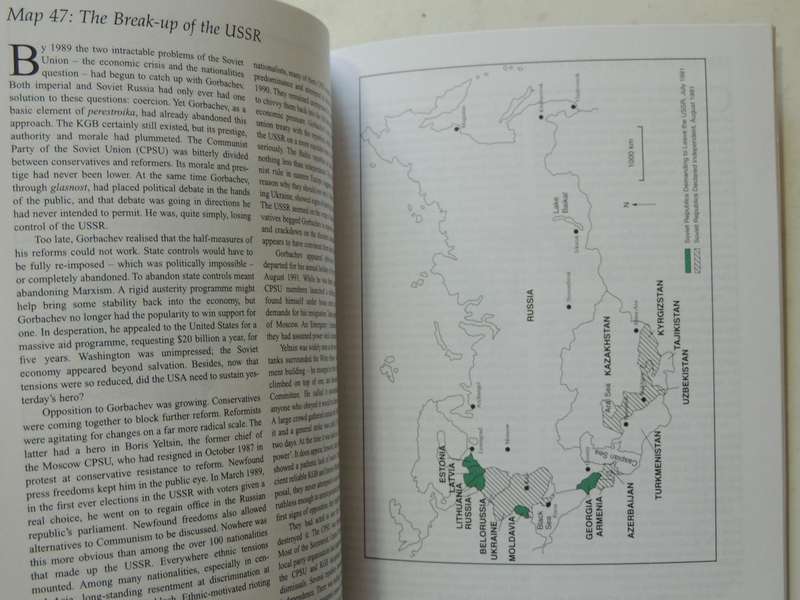 The Palgrave Concise Historical Atlas Of The Cold War - John Swift