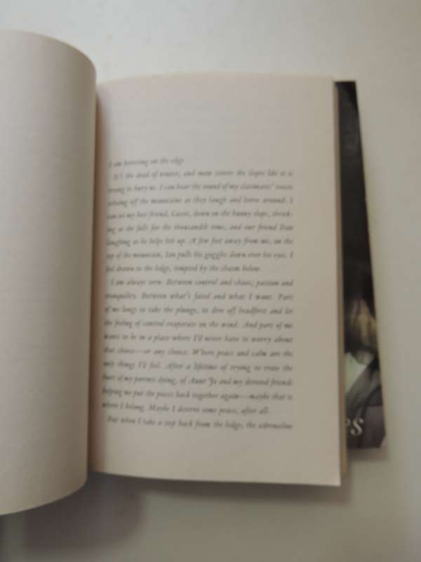 A Beautiful Dark Trilogy, Vol 1-3 A Beautiful Dark, Fractured Light, Radiant Sky - Jocelyn Davies