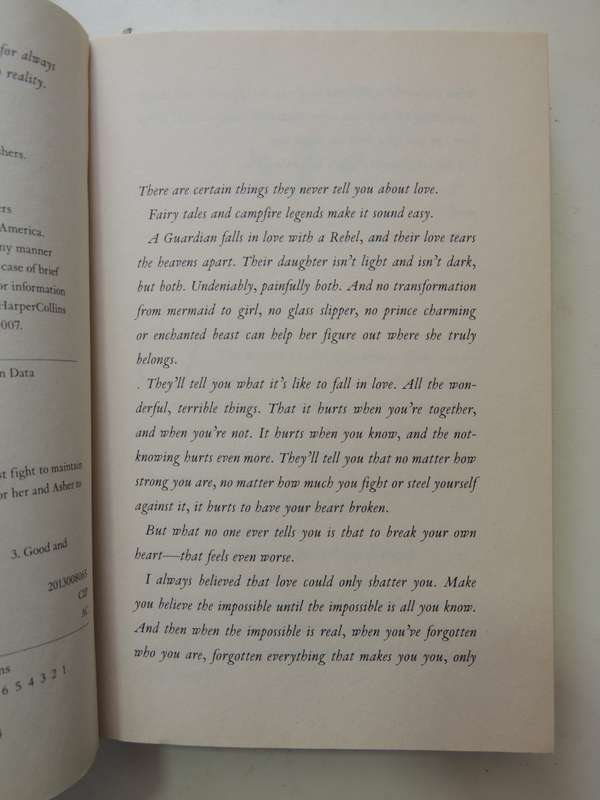 A Beautiful Dark Trilogy, Vol 1-3 A Beautiful Dark, Fractured Light, Radiant Sky - Jocelyn Davies