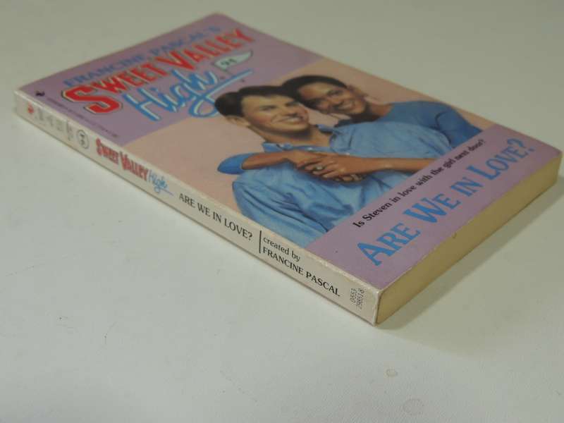 Sweet Valley High 94 - Are We In Love? - Francine Pascals