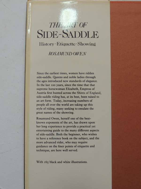 The Art Of Side-Saddle- Rosamund Owen