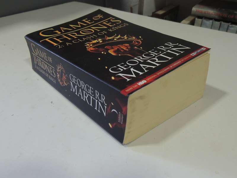 Game Of Thrones, Book 2 of A Song of Ice and Fire, A Clash Iof Kings - George RR Martin