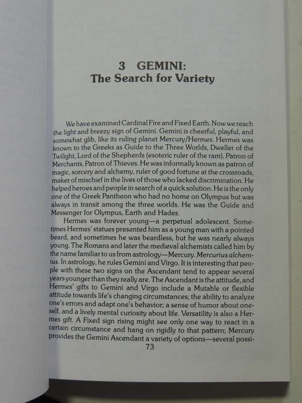 Archetypes of the Zodiac (The Llewellyn Modern Astrology Library) - Kathleen A. Burt