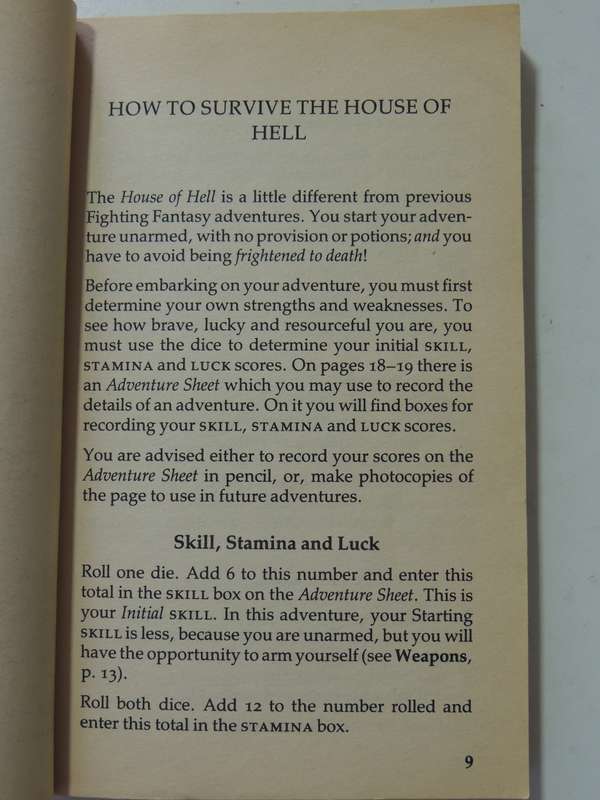 Steve Jackson's House of Hell - Fighting Fantasy -Game Book 10 -Steve Jackson  1984 Adventure Gamebo