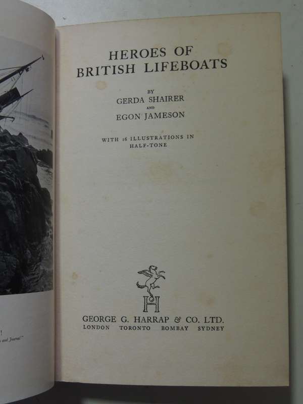 Heroes Of British Lifeboats - Gerda Shairer & Egon Jameson