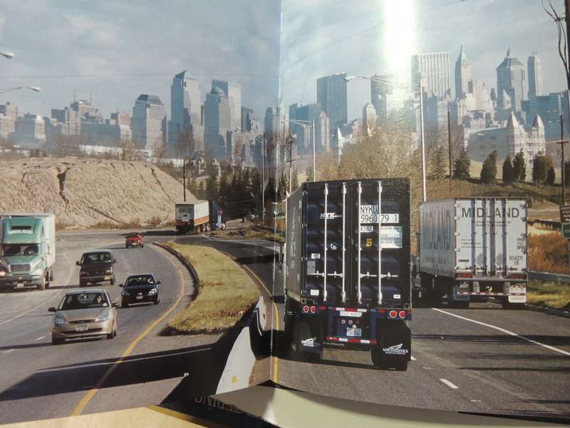 Around The World In 40 Feet:200 Days In The Life Of A 40Ft Nyk Shipping Container- R Cook, M Oleniuk