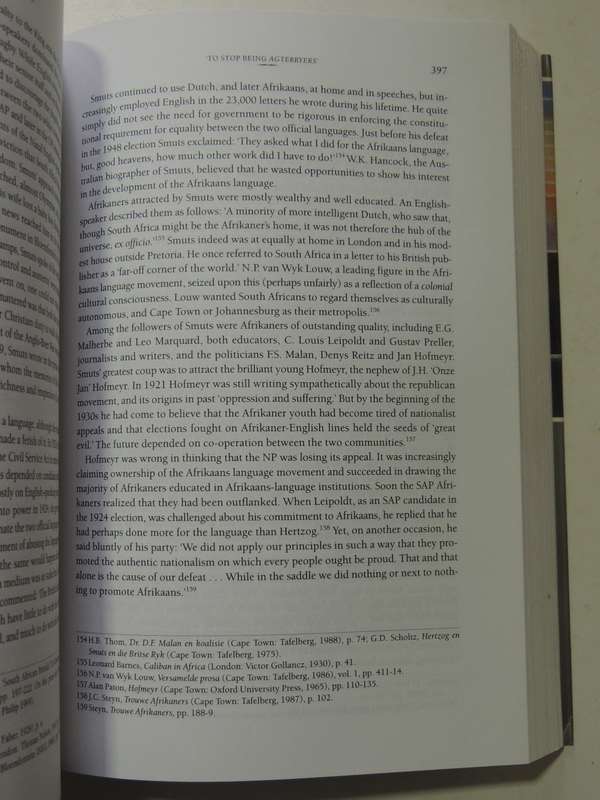 The Afrikaners: Biography Of A People- Hermann Giliomee