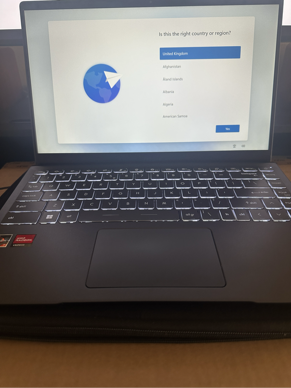 MSI Modern 14 Ryzen 7 8GB 512GB 14" Notebook - Grey