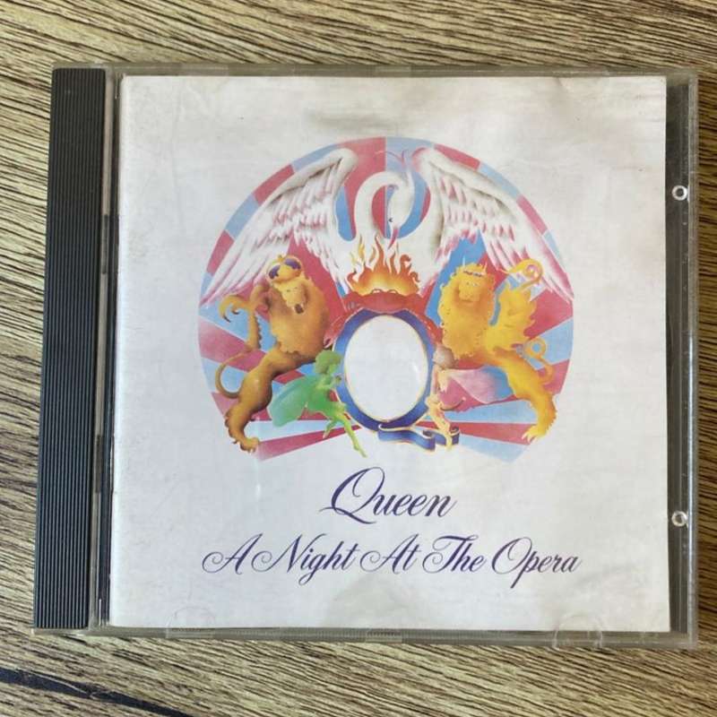 Queen - A Night At the Opera CD/Album (1986 German import) VG+/VG+