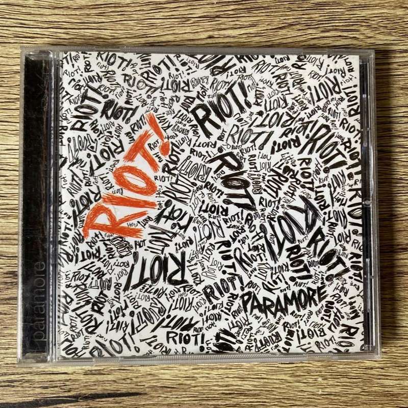 Paramore - Riot! CD/Album (2007 SA press)