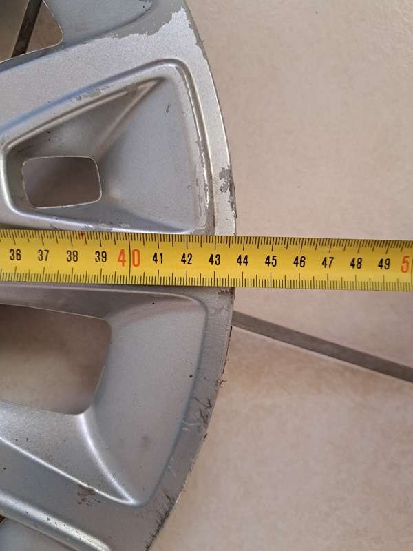Ford Hub Cap x1
