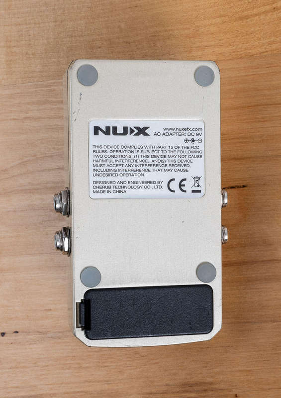 NUX Loop Core Deluxe Looper Guitar Pedal + Power Supply