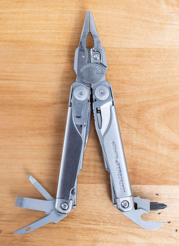 Leatherman Surge Multi-tool