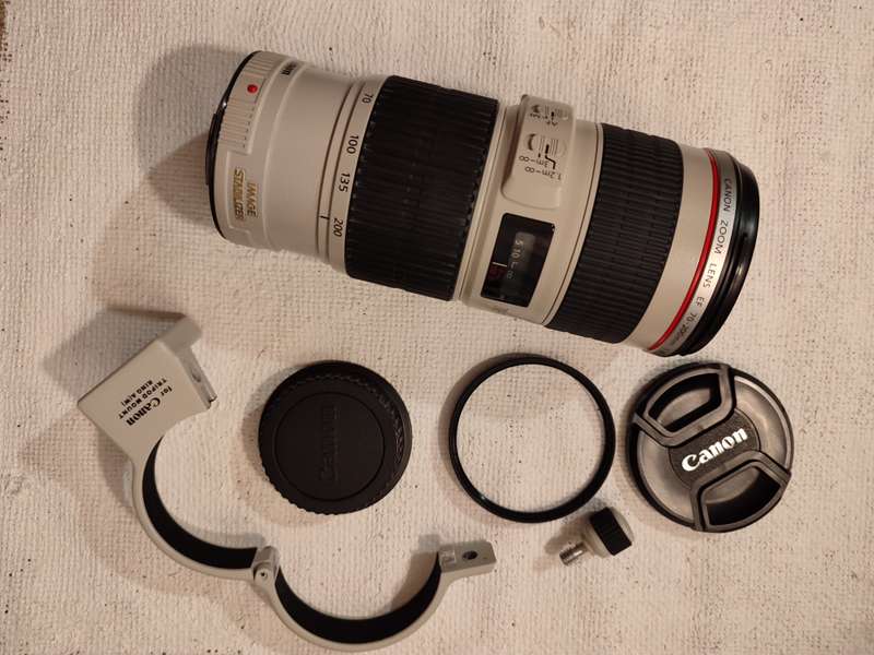Canon EF 70-200mm F4 L IS USM With Original Lens Hood & Tripod Bracket