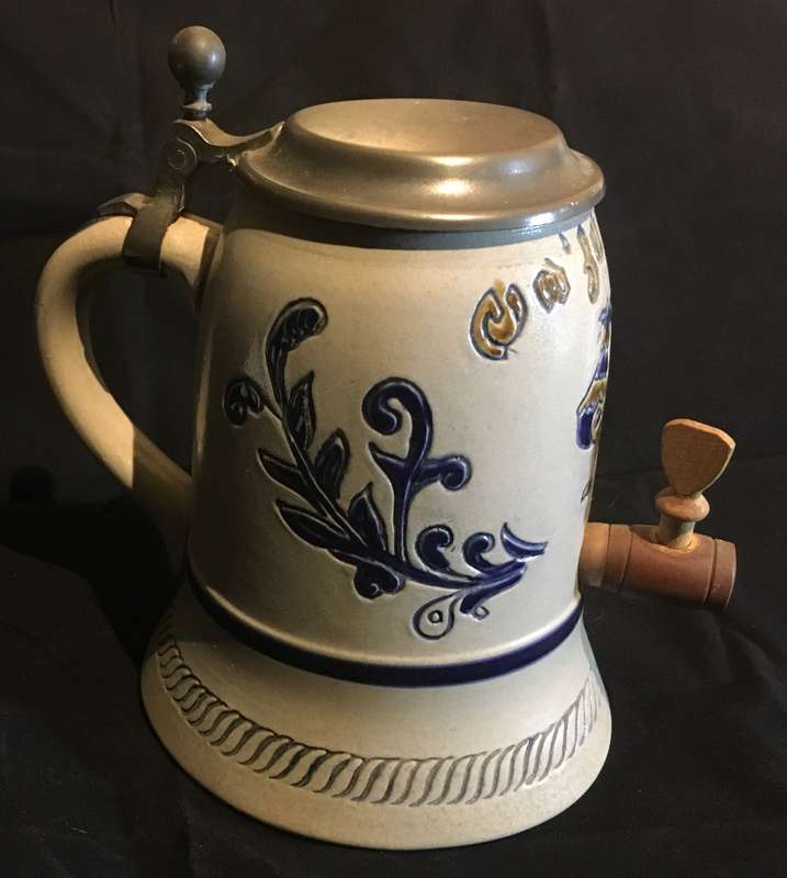 Vintage Gerzit Gerz beer stein rooster keg with wood spigot tap