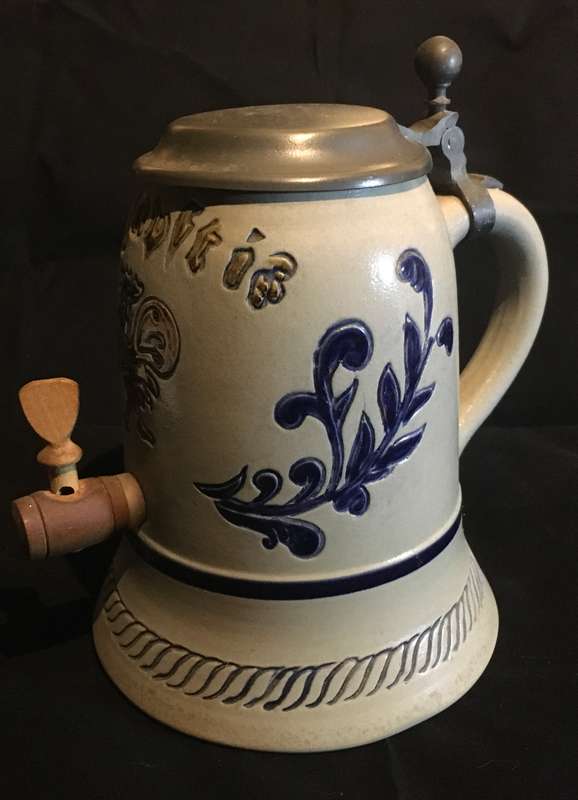 Vintage Gerzit Gerz beer stein rooster keg with wood spigot tap