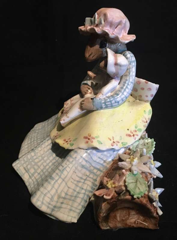 Porcelain mother and baby mouse