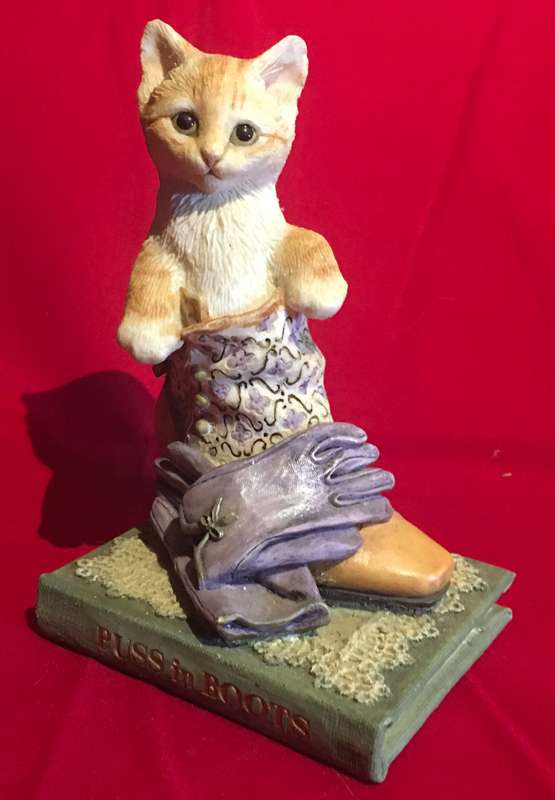 Country Artists Puss in Boots - Ladies hand painted/crafted figurine