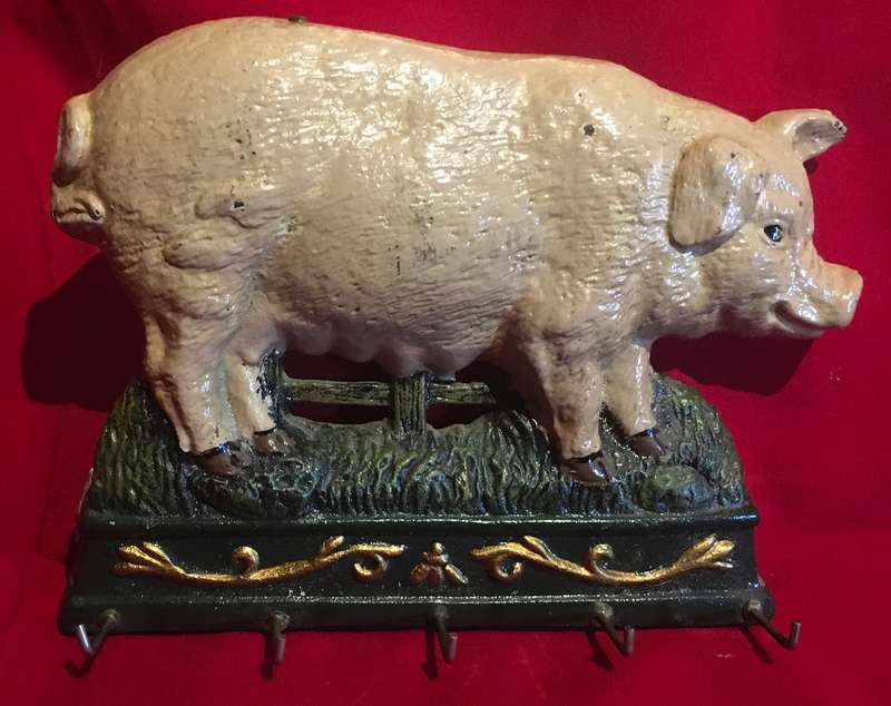 Key hooks hanger (5) Cast iron Pig  - Vintage