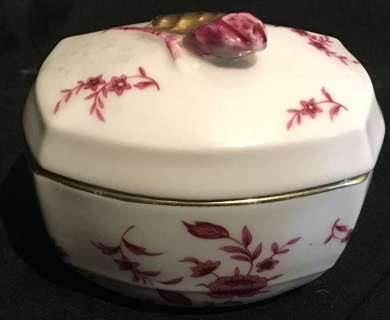 Trinket box