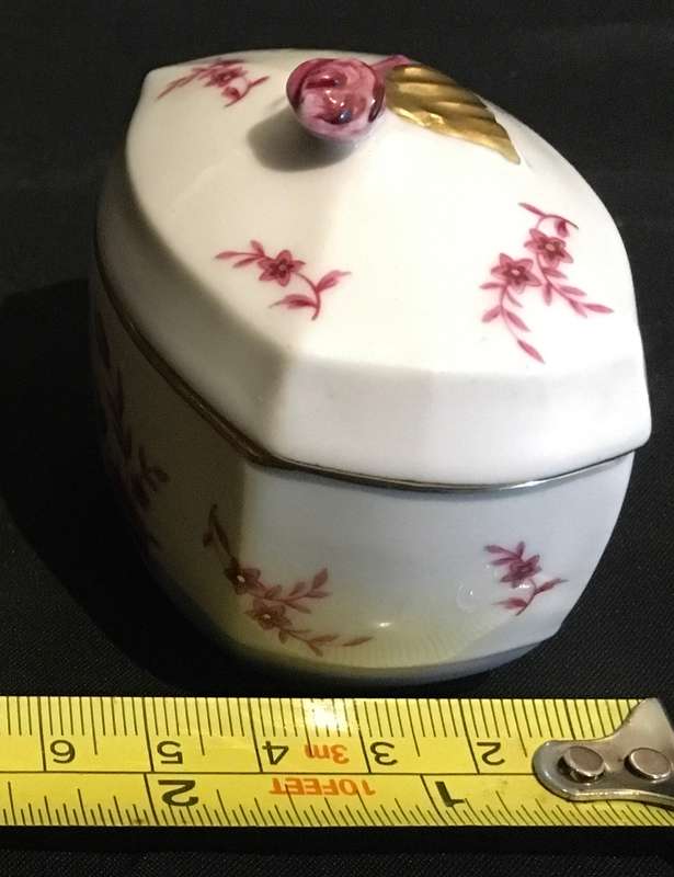 Trinket box