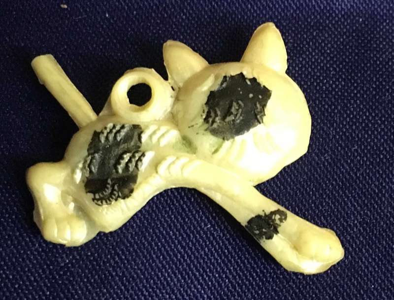 Rare. Vintage 20s 30s Celluloid Cracker Jack Googly Eye Cat Lucky Bracelet Charm Prize