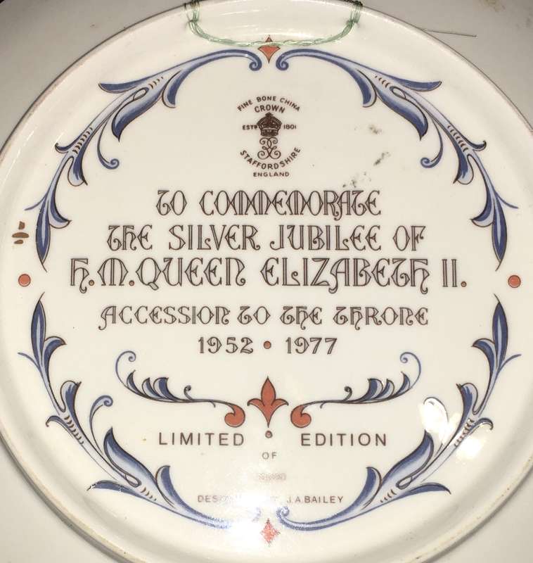 Crown Staffordshire limited edition 1977 Silver Jubilee Queen Elizabeth II silver jubilee plate