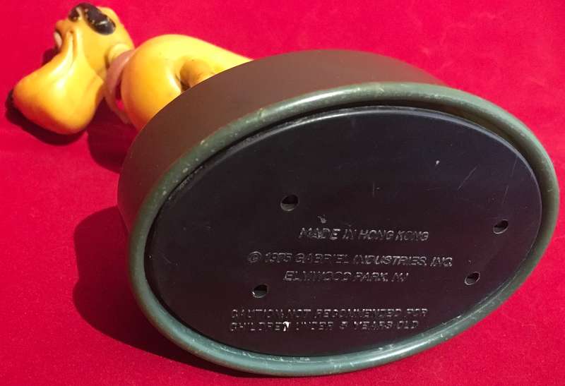 Pluto - 1975 Gabriel Industries Hong Kong push puppet toy