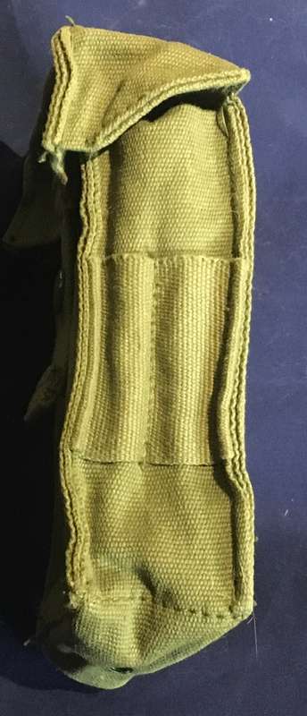 Magazine pouch