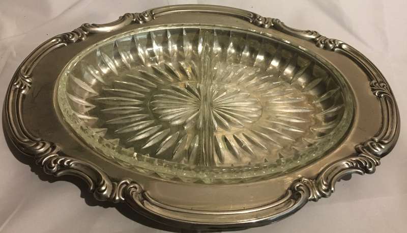 Epns with glass divided relish tray
