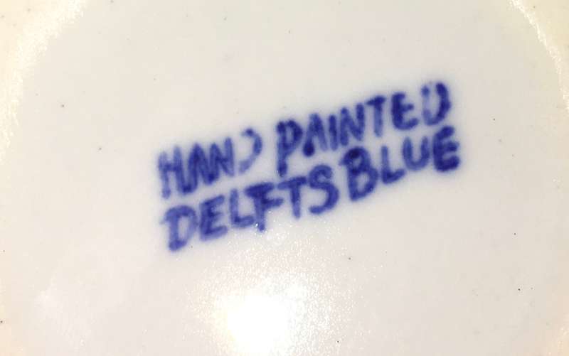 Delft pitcher