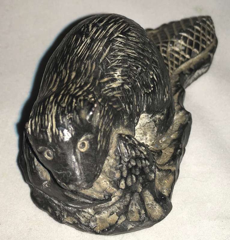 Inuit art hand carved soapstone beaver ornament