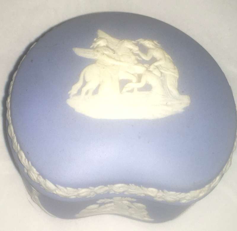 Wedgewood Jasperware powder blue kidney shaped lidded trinket box