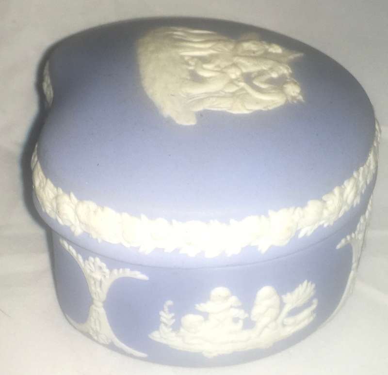 Wedgewood Jasperware powder blue kidney shaped lidded trinket box