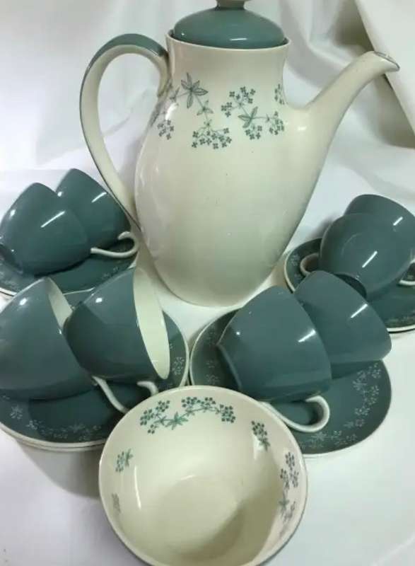 Royal Doulton Queenslace espresso set