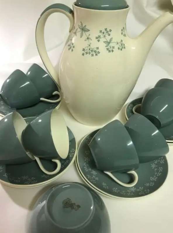 Royal Doulton Queenslace espresso set