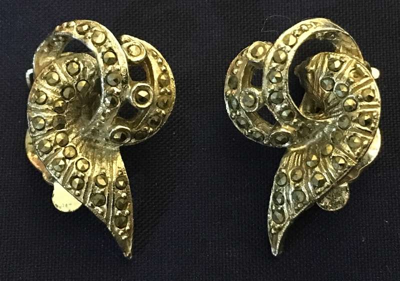Marcasite earrings - vintage. Clip on