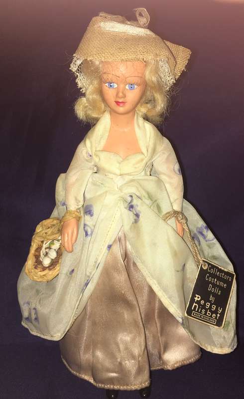 Peggy Nisbet Model National costumes N BR 309. Cries of Londen - Flower Girl