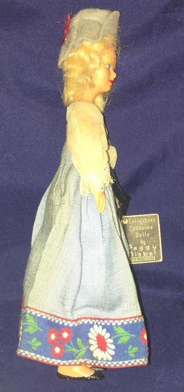 Peggy Nisbet Model National costumes N/137 Tyrol