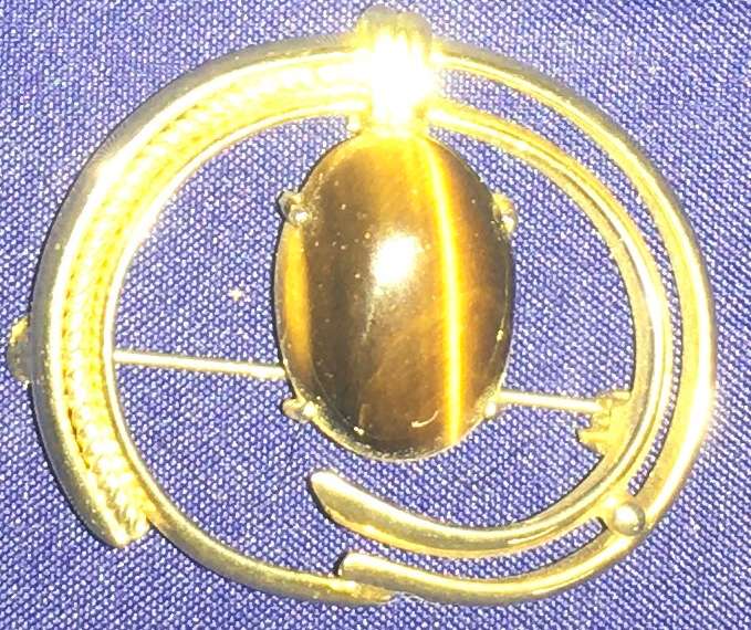 Brooch - tigers eye