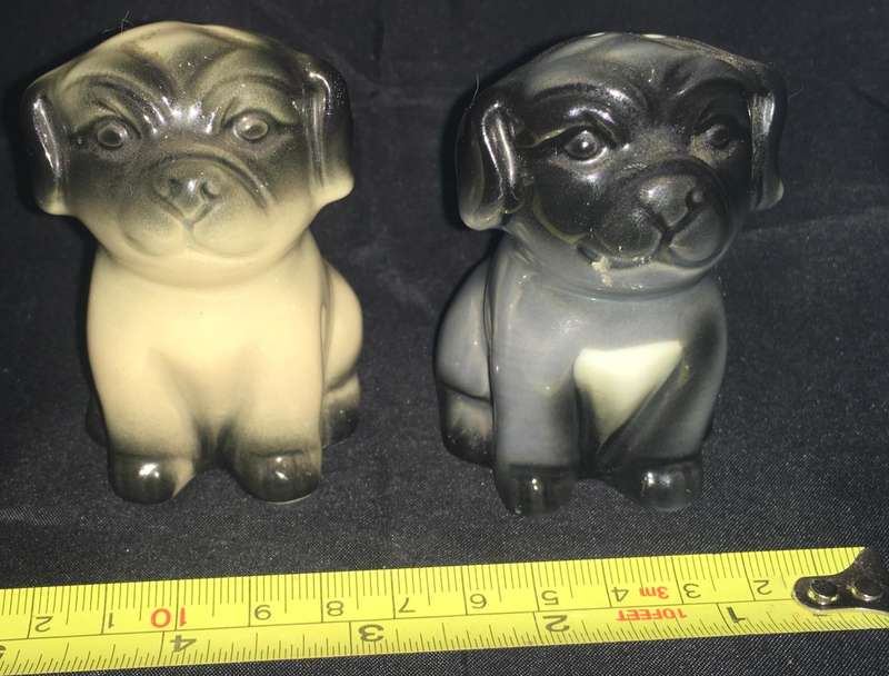Dogs salt and pepper shakers