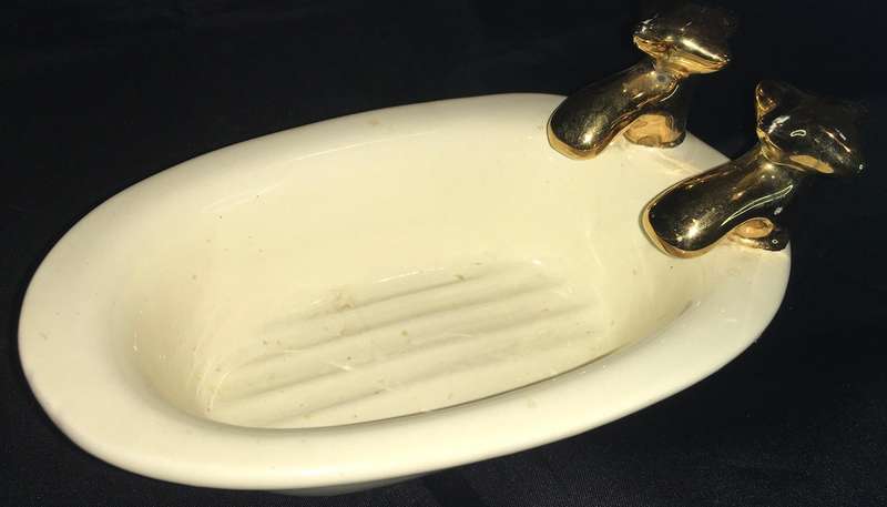 Soap dish.