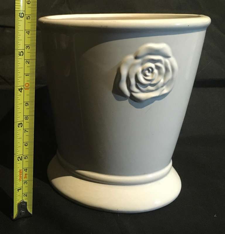 Vase/planter