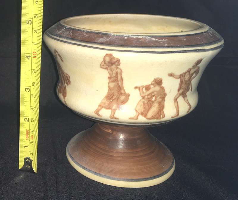 Pedestal vase/planter