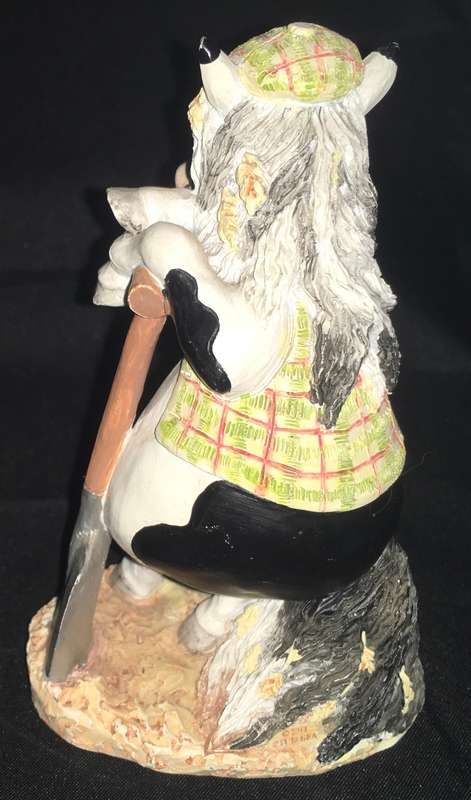 Pony Pals Shovel At The Ready Figurine