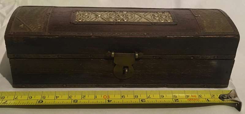 Jewellery box with metal inlay