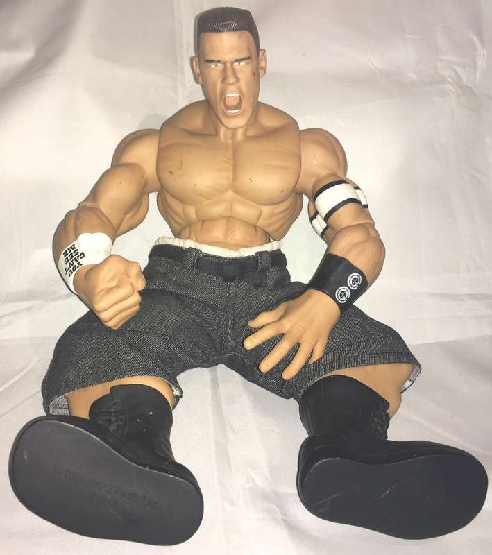WWE 2005 John Cena 36cm poseable action figurine