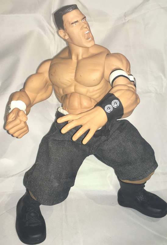 WWE 2005 John Cena 36cm poseable action figurine