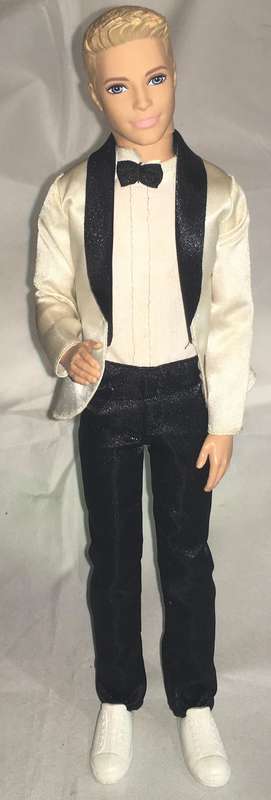 Barbie Ken groom doll (unboxed)
